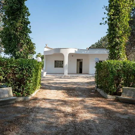 Guesthost - Giulia With Pool & Parking Villa